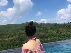 -清远熹乐谷温泉度假酒店
