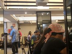 等位区-添好运点心专门店(深水埗店)