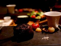 -恰餐厅及酒吧 CHAR Bar & Grill (北京丽都皇冠假日店)