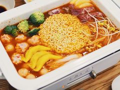 -盒马鲜生(189购物中心店)