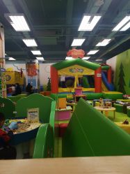 -莫莉幻想儿童乐园(郑州丹尼斯三天地店)