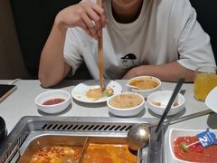 -海底捞火锅(明湖路店)