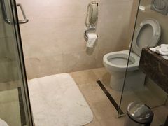 -青岛海尔洲际酒店