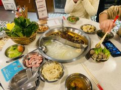 -老成都市井火锅阿泥頭火锅公司(海宁长安佳源中心广场店)