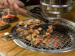 韩式腌猪王排-·缸桶屋·韩式牛肋条自助烤肉(西湖D11店)
