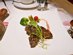 果木烟熏牛肋排-俄士厨房(万松园店)
