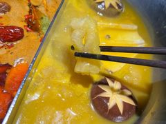 红颜花胶鸡锅-湊湊火锅·茶憩(石家庄万象城店)
