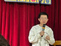 -喜剧部落脱口秀(三里屯店)