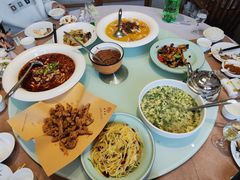 -聚友斋(陶瓷琉璃馆水晶街店)