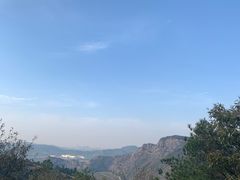 -灵岩山风景区