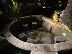 -七彩云南古滇温泉山庄