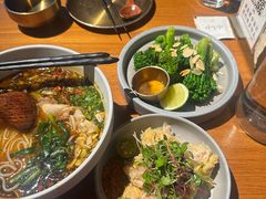 -SHAN山(前滩太古里店)