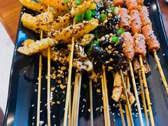 串串-炉小二铜锅牛蛙•川湘菜(三里屯店)