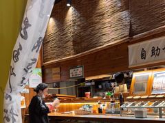 -八月美食小馆(银泰城总店)
