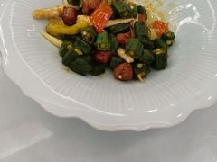 -围龙屋客家食府(福田店)