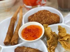 滋味小食拼盘-喜莲咖啡