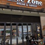 这家小店在望京地区，乱中取静