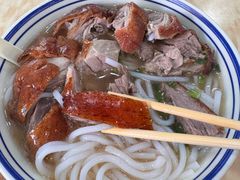 -香辉食馆(新兴路店)