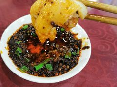 蘸蹄花的辣酱-易老妈蹄花.特色川菜(人民公园总店)