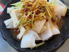 -壹阁胡羊焖饼(特色小吃街店)
