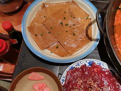 -周小明火锅(黑金冠社区店)