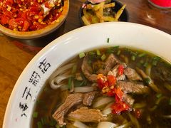 -矮子粉店1985·长沙米粉(湘春路店)