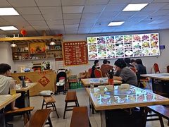-洪姐川菜东北菜铁锅炖(天生丽街店)