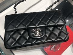 -CHANEL(恒隆广场店)