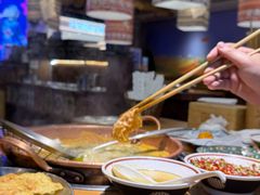 -洱火云南酸菜牛肉火锅(石景山当代商城店)