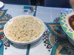 -楼兰古丽·新疆拌面·清真(华阳城店)