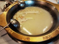 -颜氏双江清水鱼一养身火锅(磁器口店)