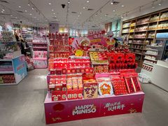 -名创优品(广州萝岗万达广场店)