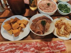 -城墙拐拐火锅(三峡广场黑金冠店)