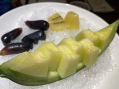 餐前水果-揽季锅物会.福建黄鱼.海鲜姿造(五四路店)