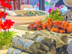 -刘姐啤酒鱼民族演艺餐厅(西街总店)