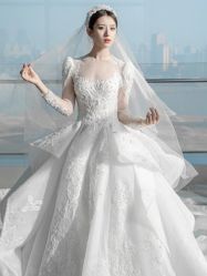 点击看大图 -Renee芮亦婚纱