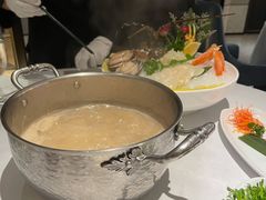 海鲜拼盘（小青龙）-红雀围·海鲜火锅(陆家嘴中心店)