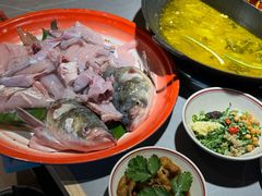 -吃城都·鱼蛙火锅(西玉龙街店)