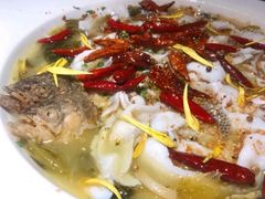 老坛酸菜鱼-郭师傅(殷高西路店)