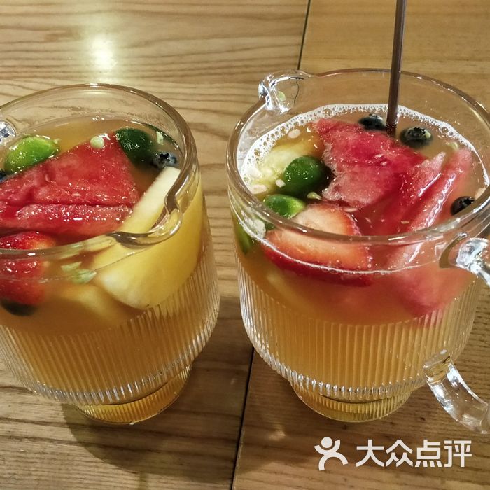 gaga鲜语招牌水果茶图片-北京西餐-大众点评网