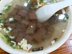 -上海特色小笼店(铁岭路90弄小区店)