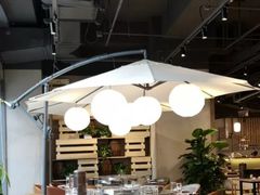 大堂-日进一片海.生腌海鲜火锅.宵夜烧烤(三里屯总店)