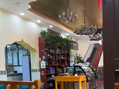 -兰州老马家族食府(康庄总店)