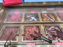 -爱客得牛排海鲜烤肉·火锅自助(春熙路黑金好店)
