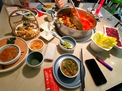 -左庭右院鲜牛肉火锅(浦江欢乐颂店)