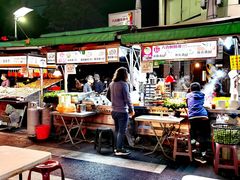 -六合夜市