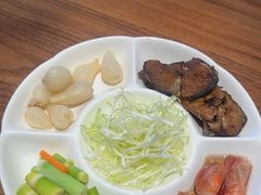 -高佳庄·海鲜酒楼(定海店)