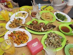 -明记烧鱼美味店