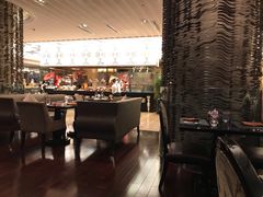 -圣丰索菲特·2 On 988 Café 自助餐厅