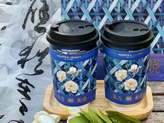 -沪上阿姨·臻选茶饮(上海环球港店)